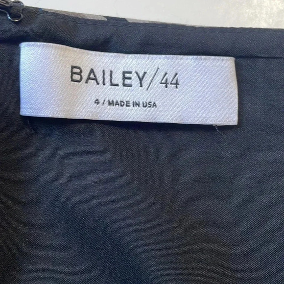 Bailey 44 Neutra Camo print cinching skirt size 4 NWT - Picture 3 of 6